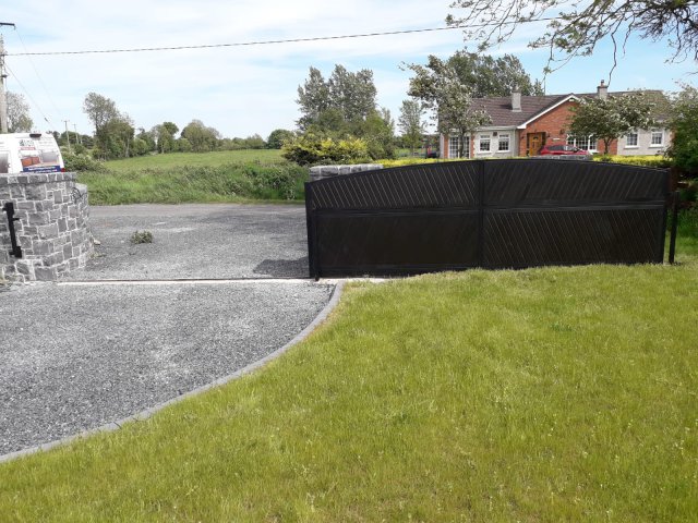 charleville sliding gate bog oak black